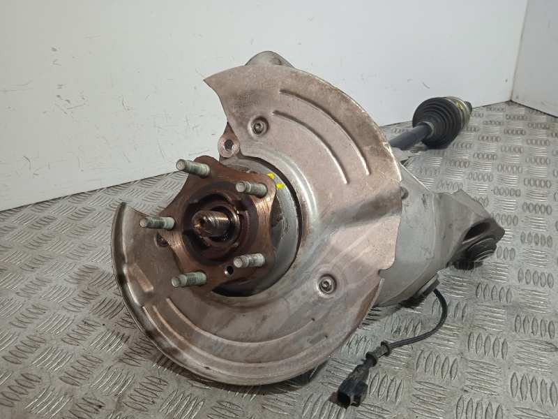 Recambio de mangueta trasera izquierda para jaguar xe portfolio awd referencia OEM IAM GX734K138GA CON TRANSMISION GX734K139GA 