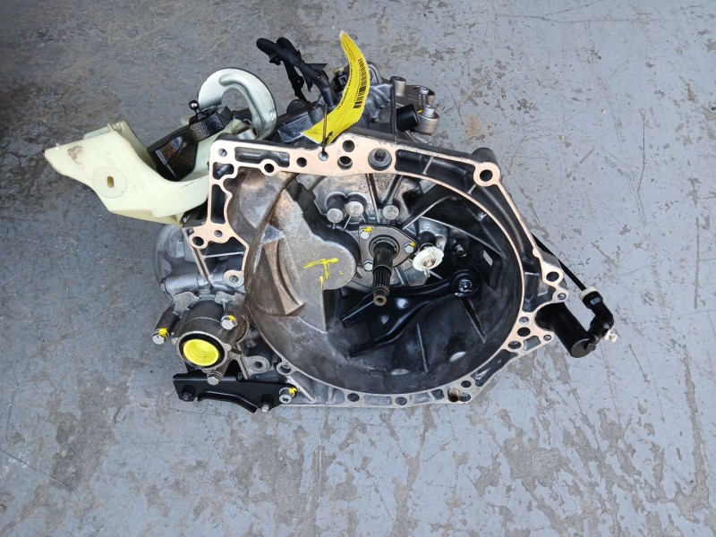 Recambio de caja cambios para citroën c3 live referencia OEM IAM 20ET31 5V ENTREGA CASCO