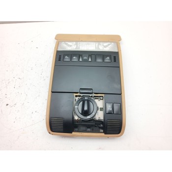 LUZ INTERIOR 7L5868403 