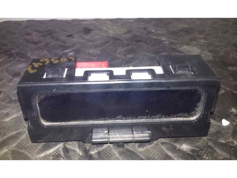 Recambio de display para renault megane ii classic berlina 1.9 dci diesel fap referencia OEM IAM 8200107839  