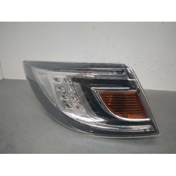 PILOTO TRASERO IZQUIERDO SOPORTE ROTO 