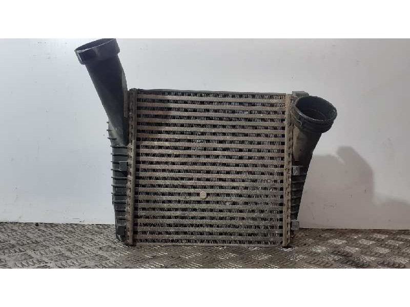 Recambio de intercooler para volkswagen touareg (7la) tdi v10 referencia OEM IAM 7L0145803A 7L6145803E 95514580300