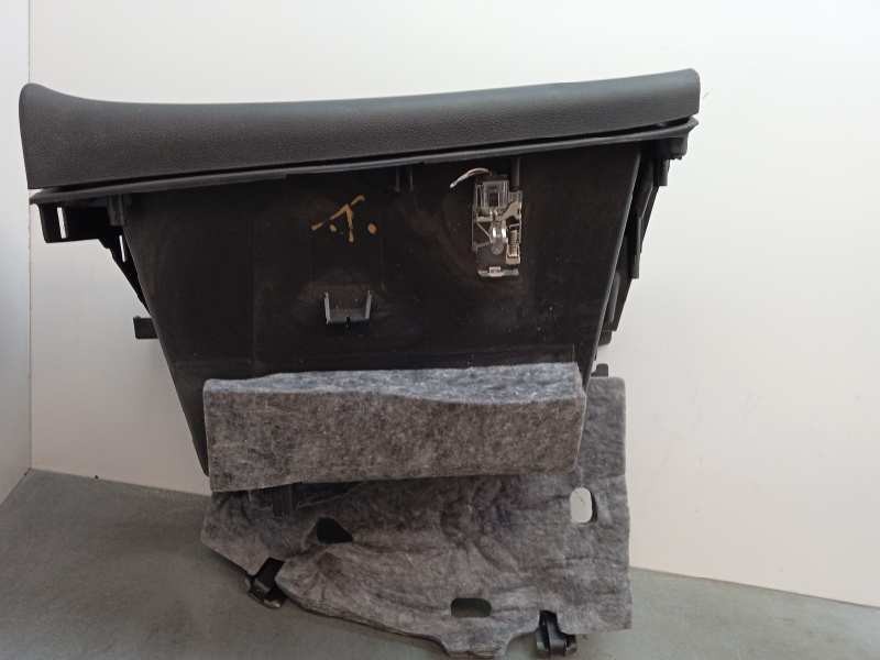 Recambio de guantera para opel astra j lim. selective referencia OEM IAM  SOPORTE ROTO 