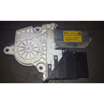Recambio de motor elevalunas trasero derecho para volkswagen bora berlina (1j2) conceptline referencia OEM IAM 9776101438202  