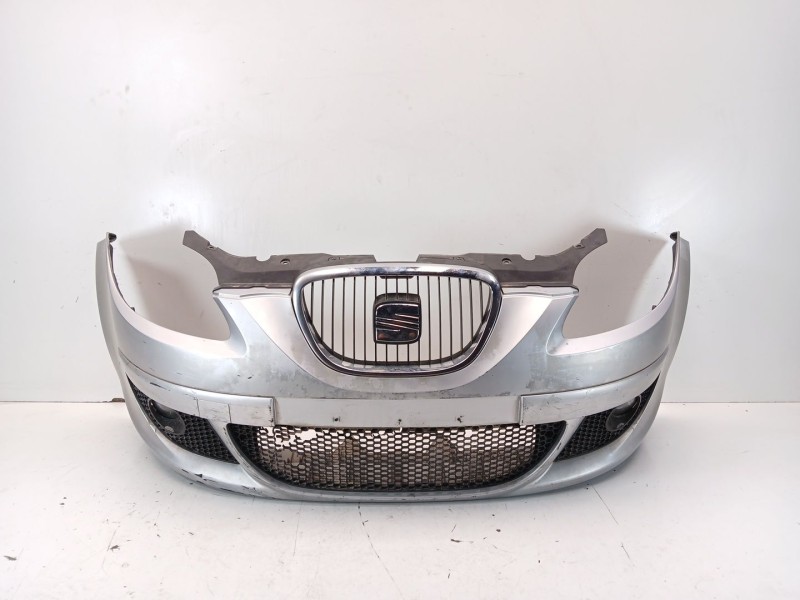 Recambio de paragolpes delantero para seat toledo iii (5p2) 2.0 tdi 16v referencia OEM IAM 5P0807231  