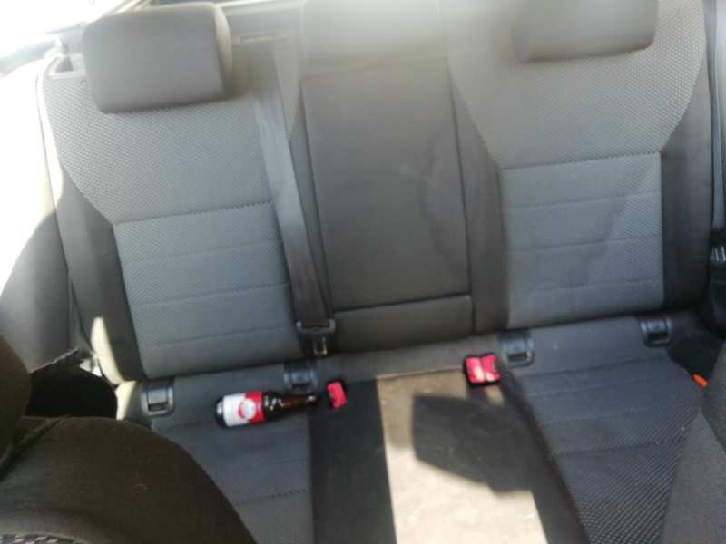 Recambio de asientos traseros para skoda octavia combi (5e5) 1.6 tdi dpf referencia OEM IAM   