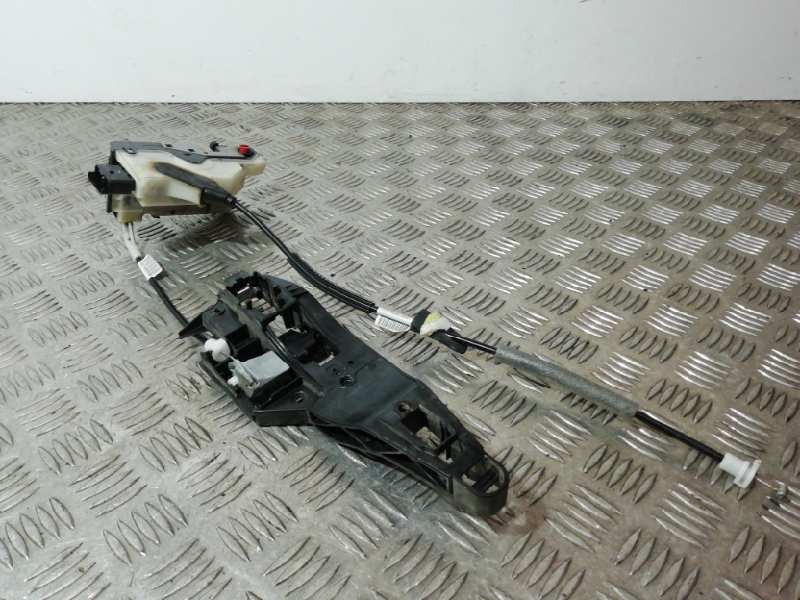 Recambio de cerradura puerta trasera izquierda para peugeot 208 gt line referencia OEM IAM 9812501280  