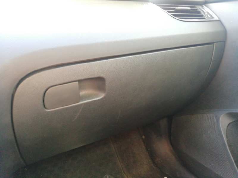 Recambio de guantera para skoda octavia combi (5e5) 1.6 tdi dpf referencia OEM IAM   