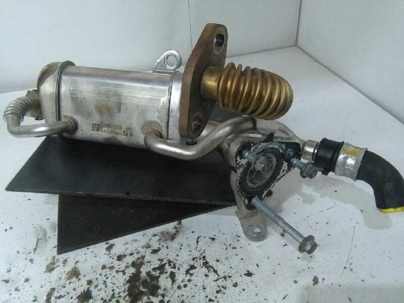 Recambio de enfriador egr para renault kangoo 1.5 dci diesel fap referencia OEM IAM 147350364R  