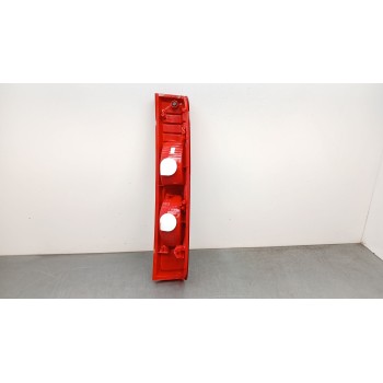 Recambio de piloto trasero izquierdo para renault trafic combi (ab 4.01) referencia OEM IAM 2654500Q0A  16538635