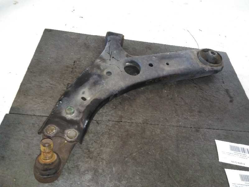Recambio de brazo suspension inferior delantero izquierdo para hyundai i30 (gd) 1.6 crdi cat referencia OEM IAM 54500A6200  