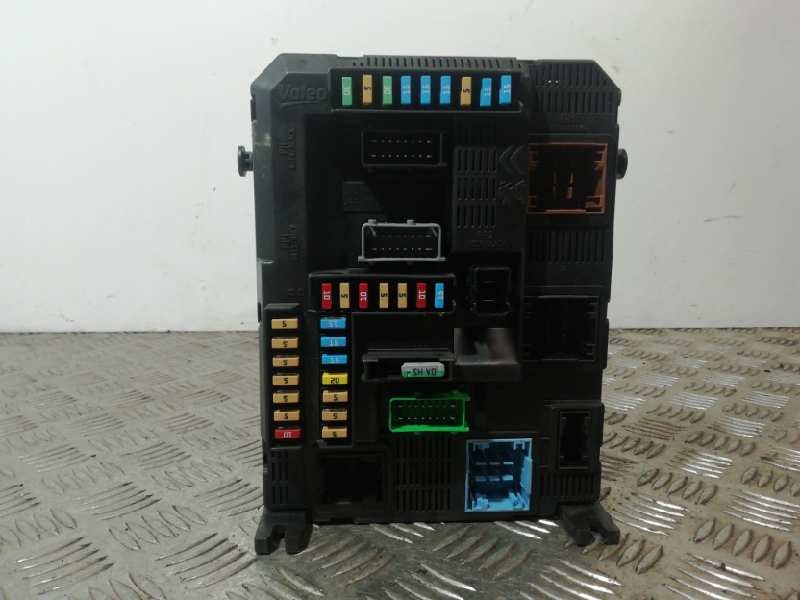 Recambio de centralita bsi para peugeot 208 gt line referencia OEM IAM 9819850080  