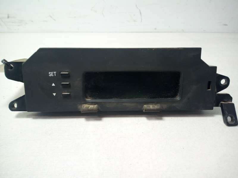 Recambio de display para hyundai i20 classic referencia OEM IAM 941021J325  