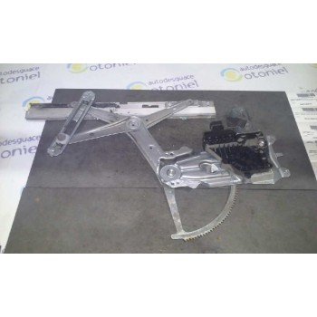 ELEVALUNAS DELANTERO DERECHO 5P 6 PIN