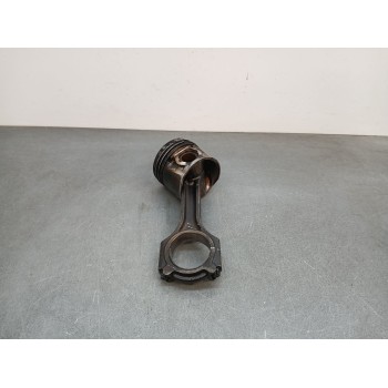 PISTON D4FE x1 con biela