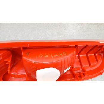 Recambio de piloto trasero izquierdo para renault trafic combi (ab 4.01) referencia OEM IAM 2654500Q0A  16538635