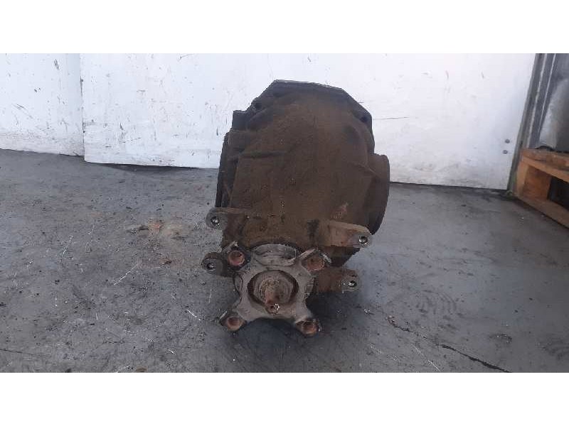 Recambio de diferencial trasero para mercedes-benz clase cls (w219) 3.0 cdi cat referencia OEM IAM A2303511808  