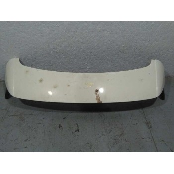 ALERON TRASERO BLANCO CON LUZ FRENO