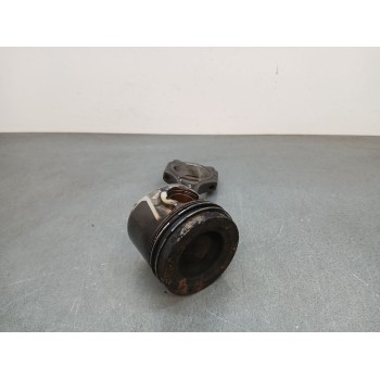 Recambio de piston para hyundai i40 i (vf) 1.7 crdi referencia OEM IAM D4FE x1 con biela