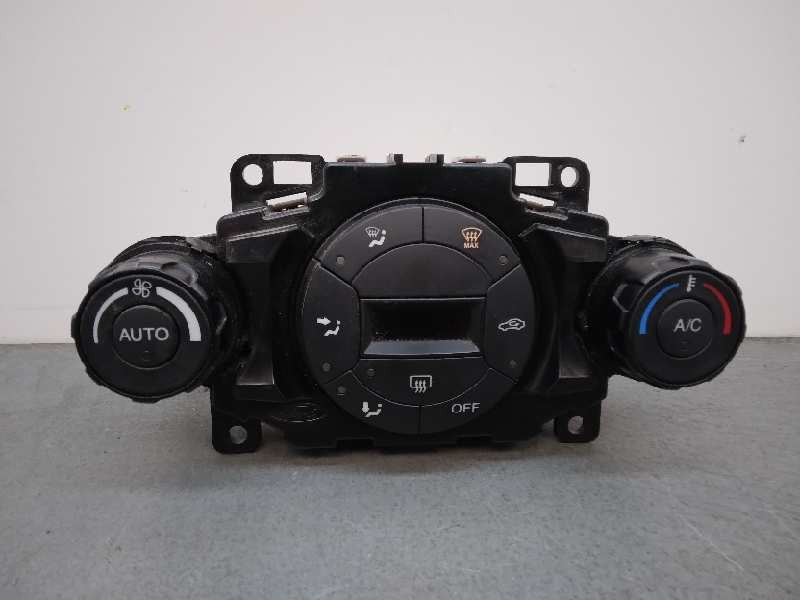 Recambio de mando climatizador para ford fiesta (cb1) ambiente referencia OEM IAM 8A6T18C612AJ  