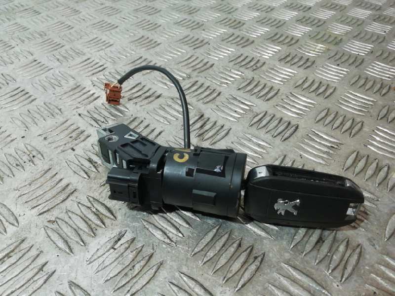Recambio de conmutador de arranque para peugeot 208 gt line referencia OEM IAM 9663123380  