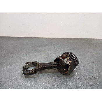 PISTON D4FE x1 con biela