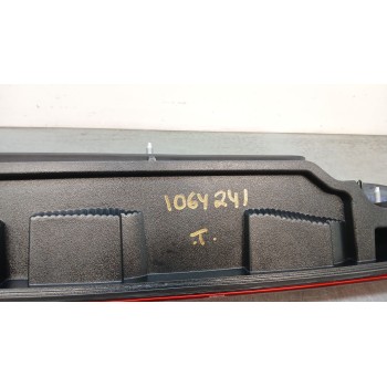 Recambio de piloto trasero derecho para renault kangoo (f/kc0) referencia OEM IAM 8200150625  16806632