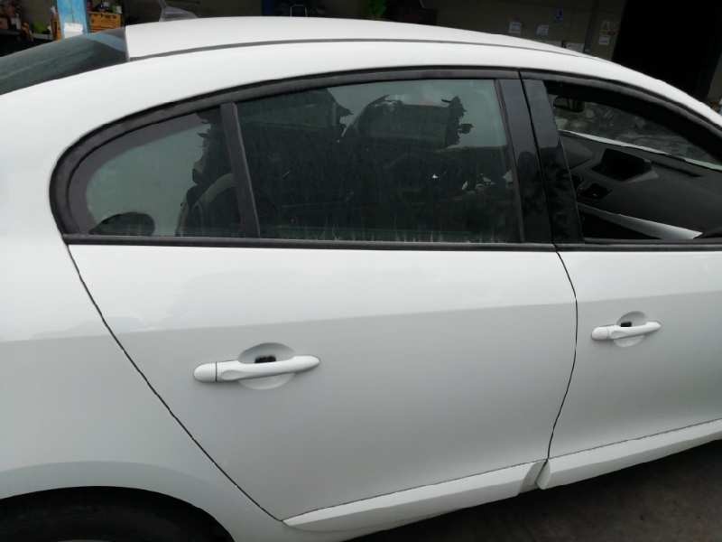 Recambio de puerta trasera derecha para renault fluence z.e. dynamique referencia OEM IAM   
