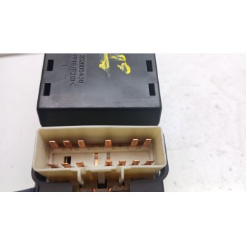 Recambio de mando elevalunas delantero izquierdo para chevrolet captiva (c100, c140) 2.0 d 4wd referencia OEM IAM 202005438  