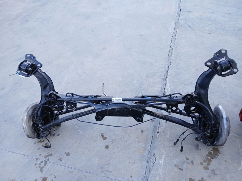 Recambio de puente trasero para mini mini (f55) one referencia OEM IAM 685989101  