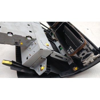 Recambio de display para toyota avensis (_t25_) 1.8 (zzt251_) referencia OEM IAM 8611005020 CNTS6270LC 