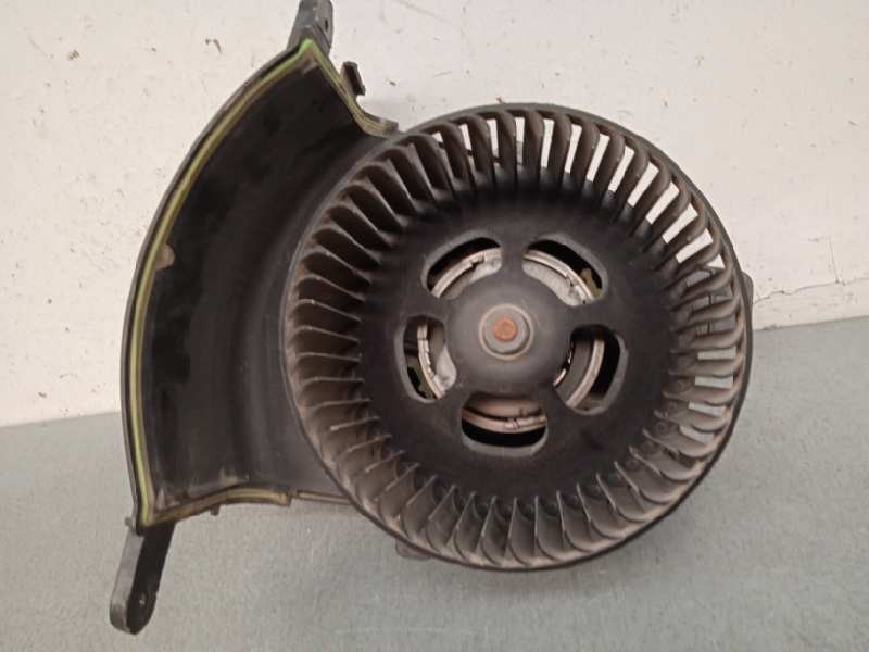 Recambio de motor calefaccion para renault scenic ii 1.5 dci diesel referencia OEM IAM NN100715E GMVJ84 2 CABLES