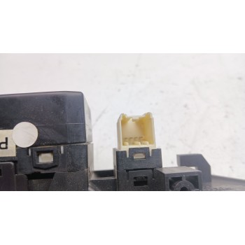 Recambio de mando elevalunas delantero izquierdo para chevrolet captiva (c100, c140) 2.0 d 4wd referencia OEM IAM 202005438  