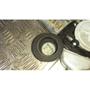 Recambio de elevalunas trasero izquierdo para lexus ct 200h referencia OEM IAM 8571075070  
