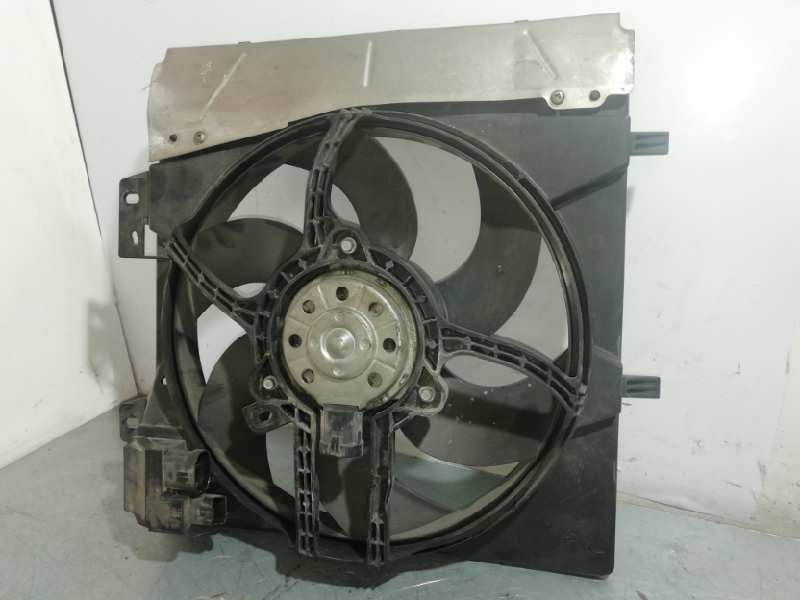 Recambio de electroventilador para peugeot 207 sport referencia OEM IAM 9653804080  