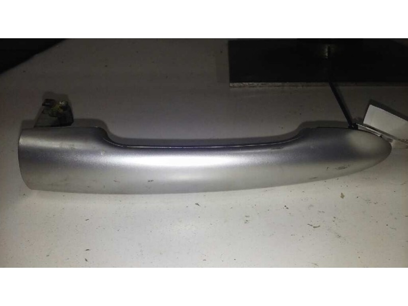 Recambio de maneta exterior delantera derecha para renault scenic ii grand confort dynamique referencia OEM IAM   