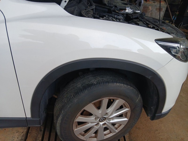 Recambio de aleta delantera derecha para mazda cx-5 (ke, gh) 2.2 d (ke2fw) referencia OEM IAM KD5352111A  KD5351W20C