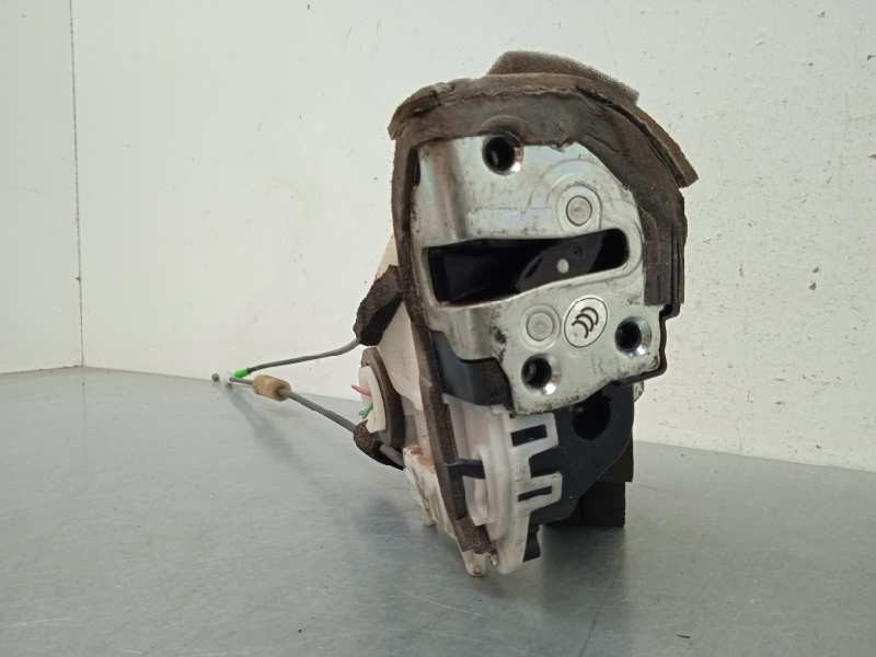 Recambio de cerradura puerta trasera derecha para toyota prius (nhw30) eco referencia OEM IAM   4 CABLES