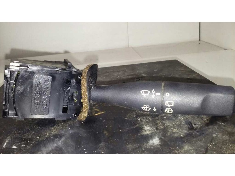 Recambio de mando limpia para peugeot 206 berlina xr referencia OEM IAM 96049597ZL  