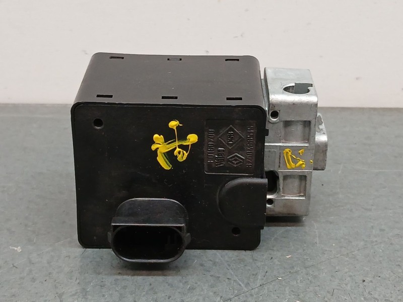 Recambio de modulo electronico para renault megane ii hatchback van (km0/2_) 1.5 dci referencia OEM IAM 8200468515  