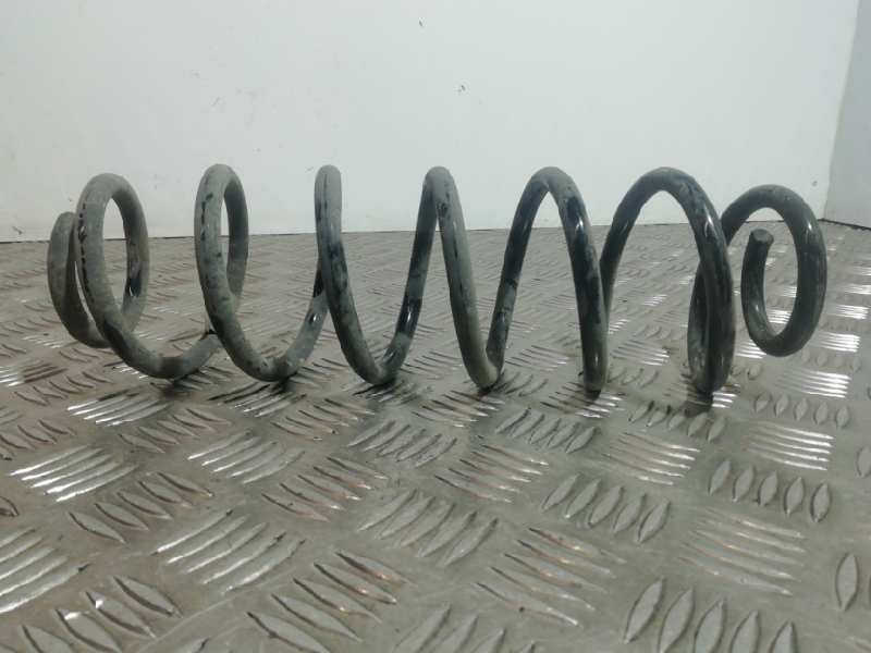 Recambio de muelle amortiguacion para seat arona reference referencia OEM IAM 2Q0511121CD TRASERO 2Q0511121CE