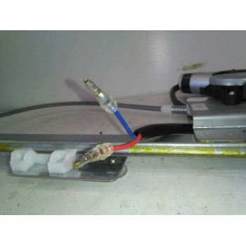 ELEVALUNAS DELANTERO DERECHO NUEVO 2 PINS 94>06