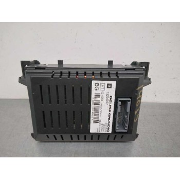 Recambio de display para opel astra h caravan innovation referencia OEM IAM 13275077  