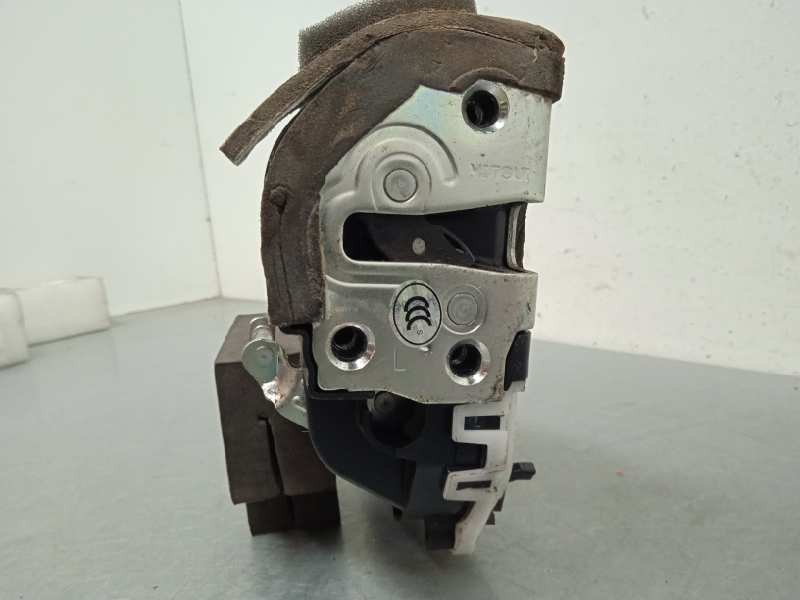 Recambio de cerradura puerta trasera izquierda para toyota prius (nhw30) eco referencia OEM IAM   4 CABLES