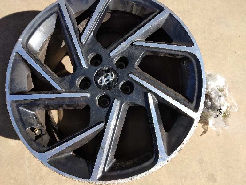 Recambio de llanta para hyundai i30 (pd) 2020 referencia OEM IAM 75X18 ET55 X1 18