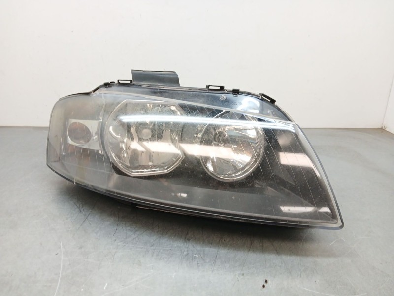 Recambio de faro derecho para audi a3 (8p1) 1.9 tdi referencia OEM IAM 8P0941004K  