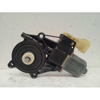 MOTOR ELEVALUNAS DELANTERO DERECHO 8A6114553B 0130822619 6 PINS