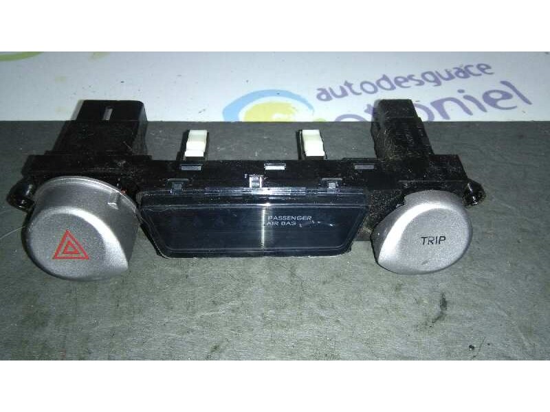 Recambio de warning para hyundai i20 style referencia OEM IAM 937701J100  