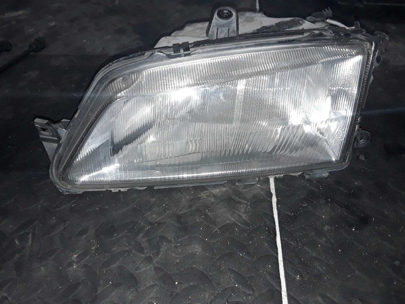 Recambio de faro izquierdo para peugeot 306 berlina 3/5 puertas (s1) style d referencia OEM IAM   