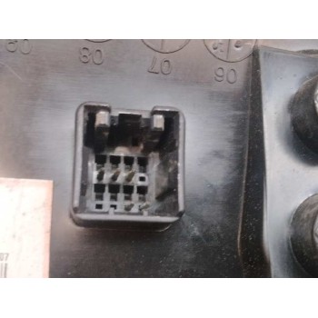 Recambio de retrovisor derecho para kia carens (un) active referencia OEM IAM  5 PINES 